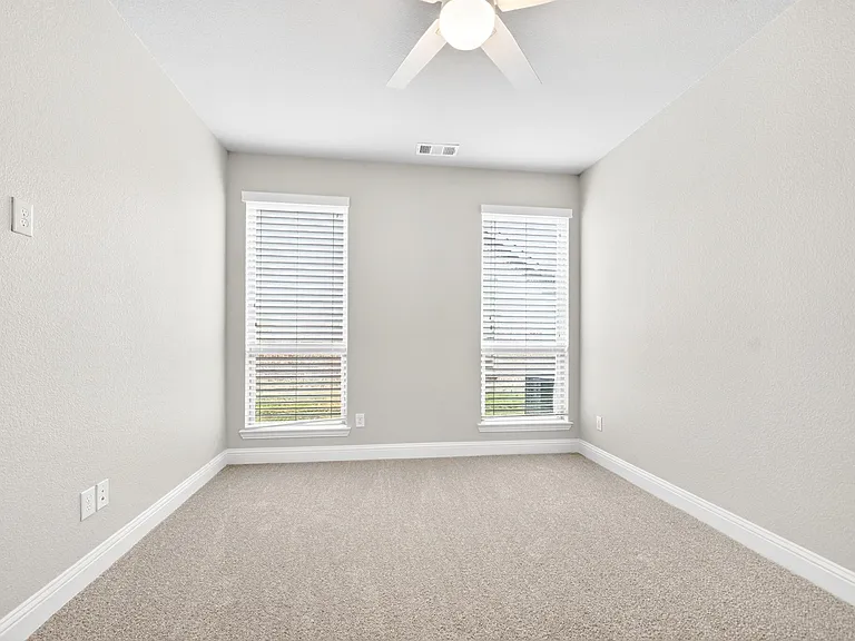 15608 Governors Island Way — Photo 19