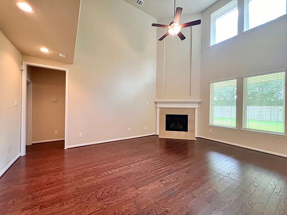 3rd image of 8002 Cedar Hawk Ln