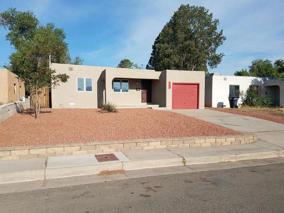 1st image of 1325 Lobo Pl NE
