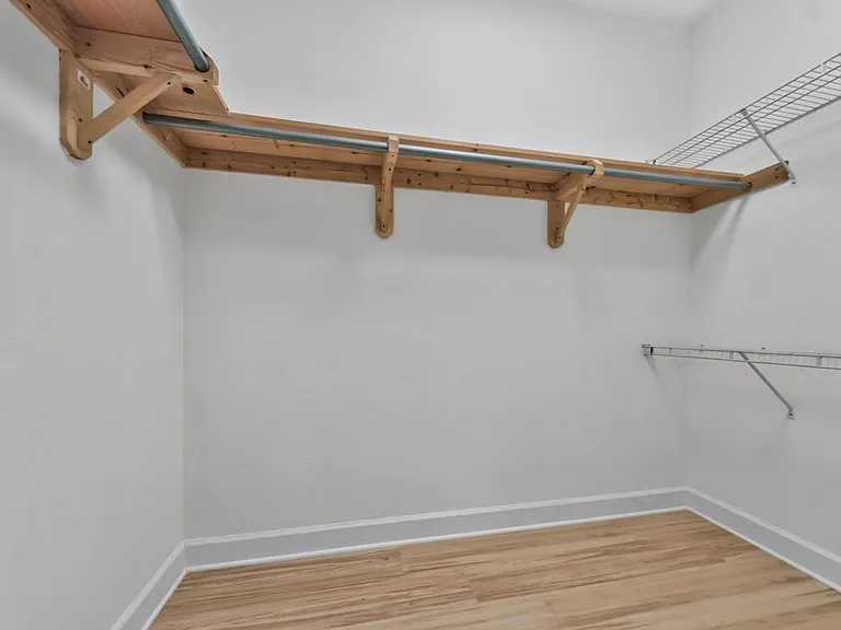 625 SW 146th Ter — Photo 14