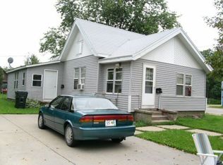 383 W 3rd St, Richland Center, WI 53581