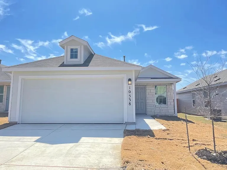 10538 Varmus Dr — Photo 1