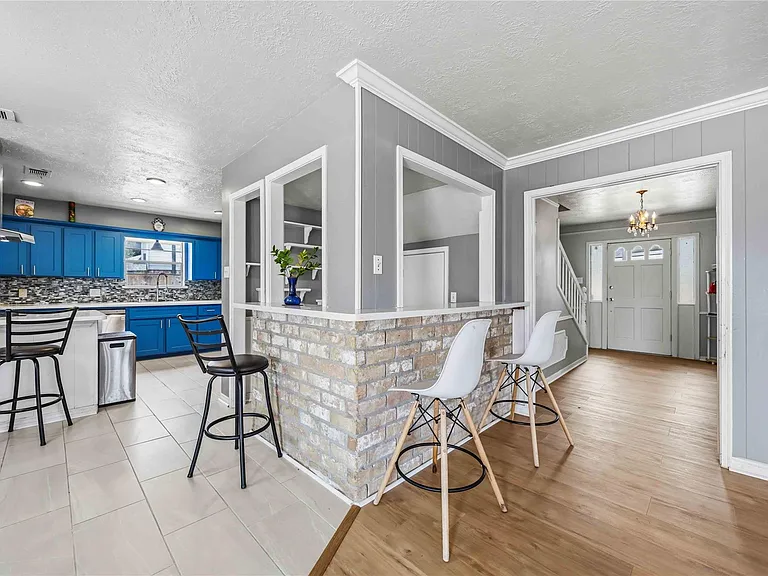 1003 Misty Lea Ln — Photo 9