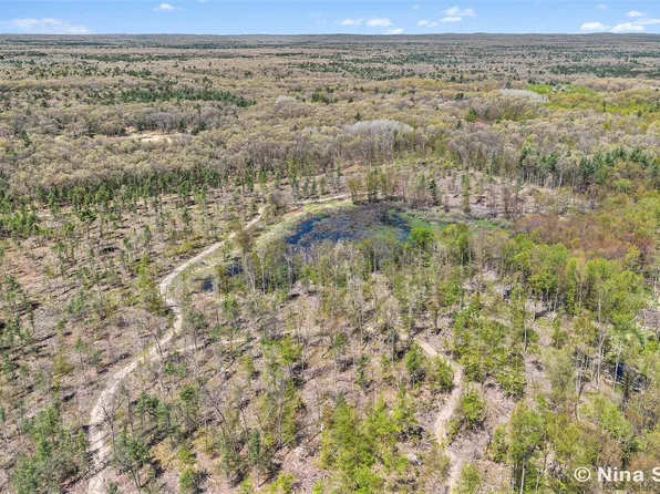 10489 Schow Rd, Holton, MI 49425