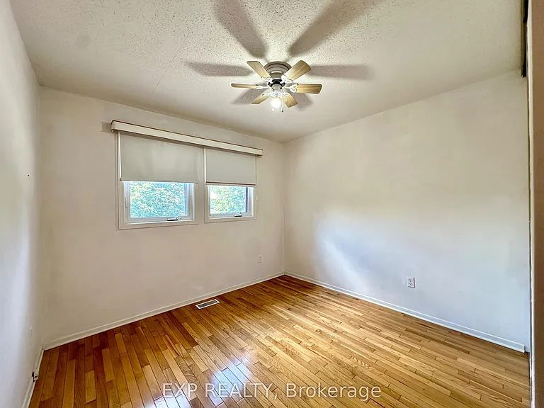 35 Barra Ave — Photo 17