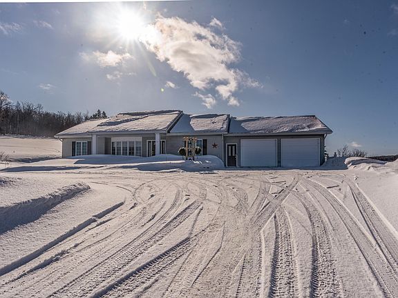 4th image of 222 Gagnon Road