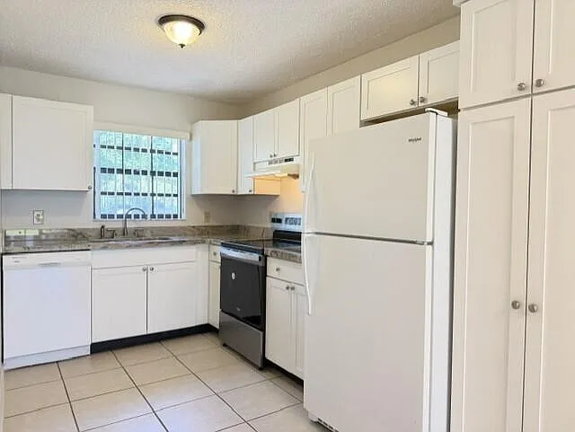 3050 Norwood Pl #N111 — Photo 1