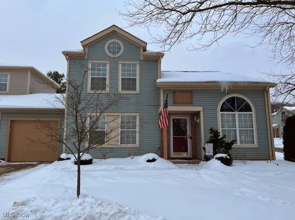 8601 Strawbridge Cir, Macedonia, OH 44056