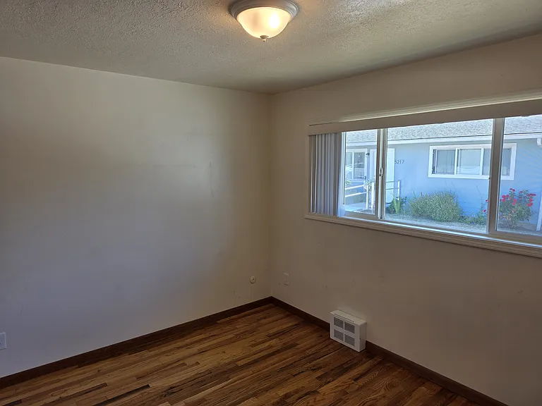 5309 SE Henry St — Photo 15