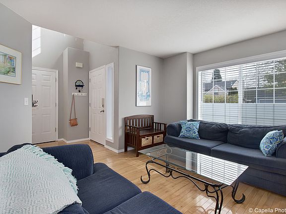 4th image of 2169 SE 61st Dr