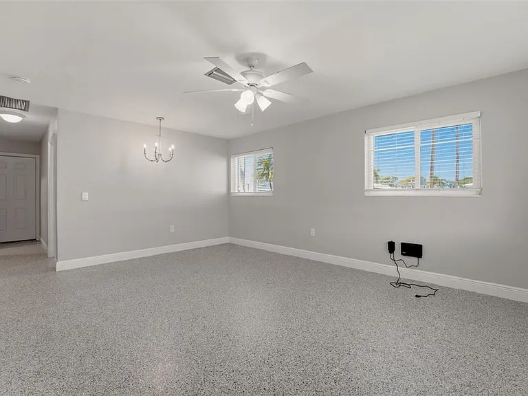 4517 103rd Street Ct W — Photo 5