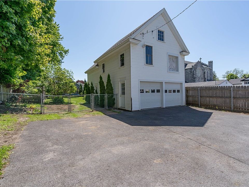 1026 State St, Watertown, NY 13601 Zillow