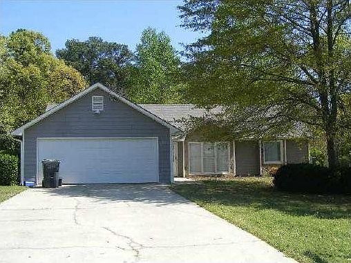 2nd image of 1722 Greyleaf Ln