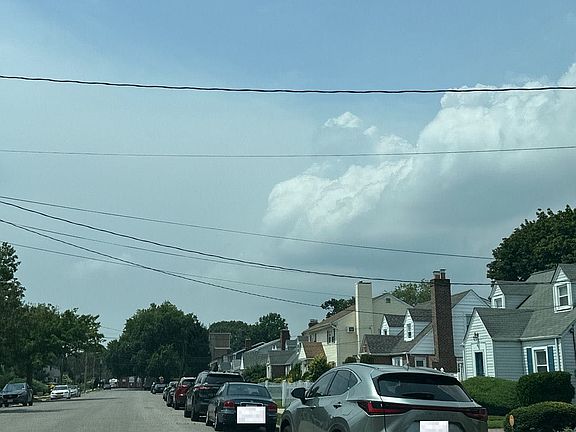 4th image of 687 Joy Blvd