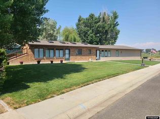 2101 Cloud Peak Dr, Worland, WY 82401