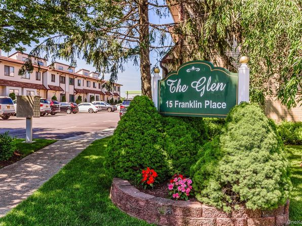 15 Franklin Place #15, Oceanside, NY 11572