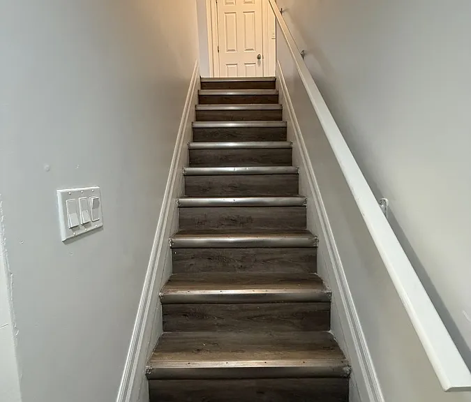 3403 Peter St #4 — Photo 9