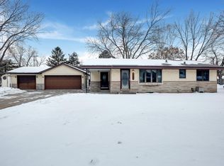731 Garfield St E, Anoka, MN 55303