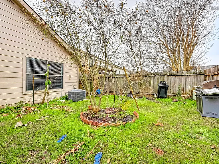 3522 Samuel Adams Ln — Photo 35