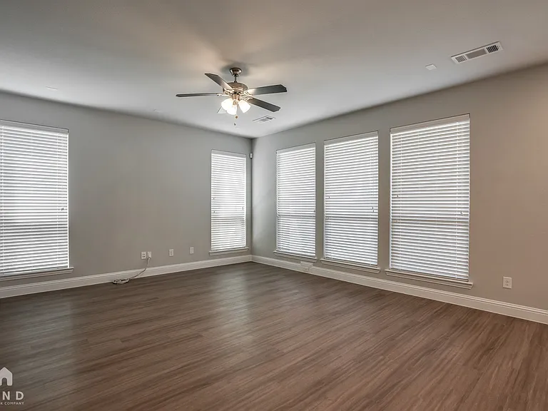 3309 King Yon Way — Photo 6