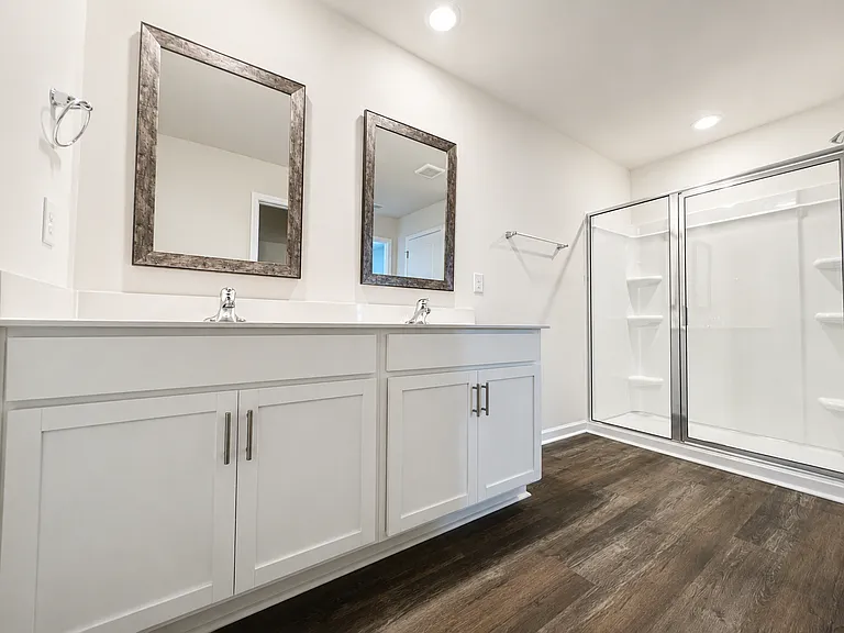 225 Deskin Ln — Photo 13