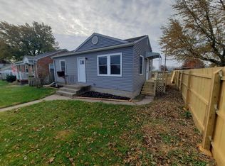 2223 Central Ave, Bettendorf, IA 52722