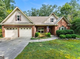 28 Murray Ave NE, Rydal, GA 30171