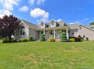 62 Blueberry Ln, Southington, CT 06489