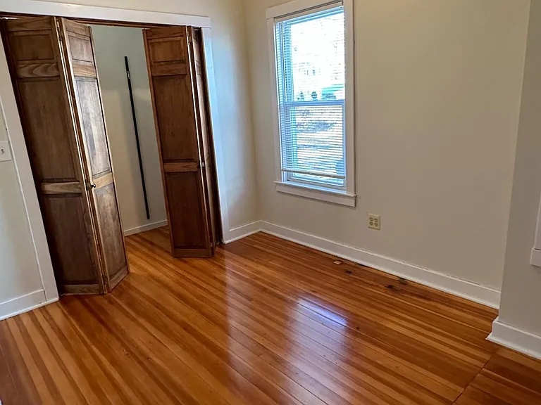 222 Clarendon St — Photo 21