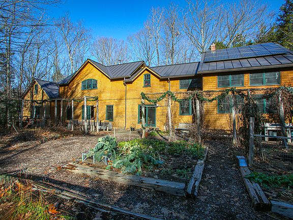 719 Barnes Rd