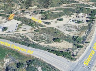 Sally Rd, Newhall, CA 91321