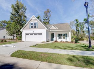 230 Downy Dr, Hampstead, NC 28443