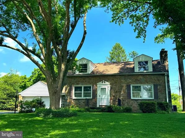 909 Liftwood Dr, Wilmington, DE 19803