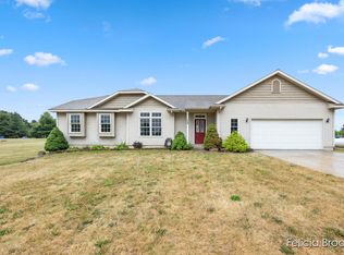 138 Andrea Dr, Sand Lake, MI 49343