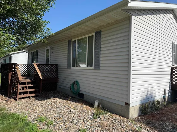 507 W Broadway St, Vermillion, SD 57069