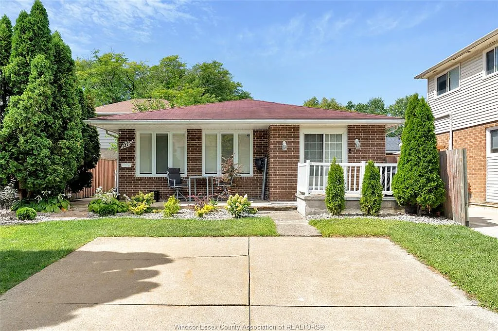 1 bed, $1,600 — Photo 1