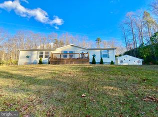 1381 Lower Timber Ridge Rd, Seneca Rocks, WV 26884