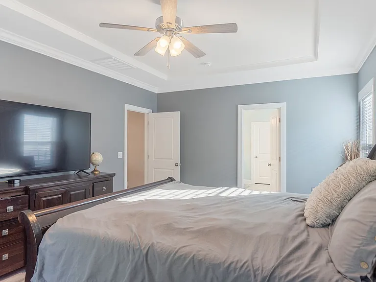 2509 Heathland Farm Dr — Photo 10