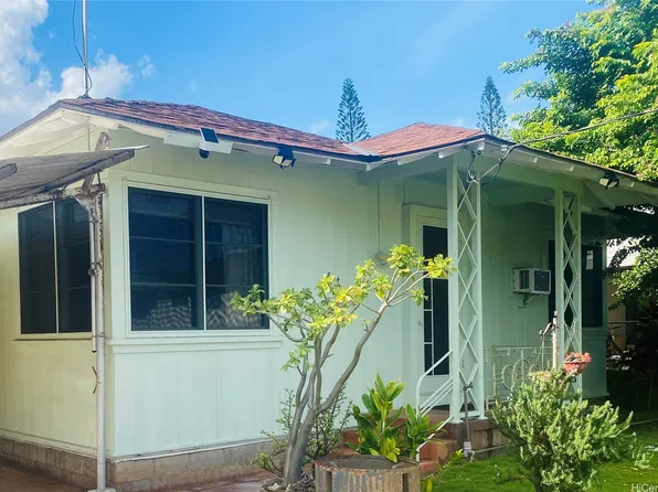 844 Manalo St, Honolulu, HI 96826