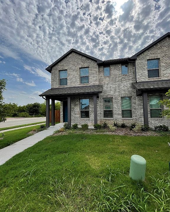 1st image of 6701 Glimfeather Dr
