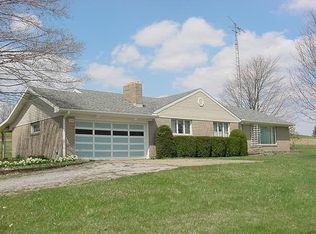 3692 State Route 93 NW, Sugarcreek, OH 44681