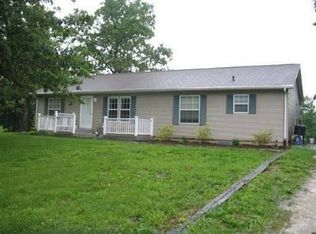 8733 Possum Hill Rd, Worden, IL 62097