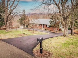 4525 Chickasaw Rd, Kingsport, TN 37664