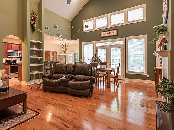 5th image of 2040 S Ramsey Dr