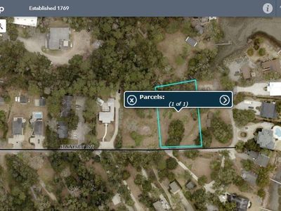 294 Sunnyside Ave., Murrells Inlet, SC, 29576