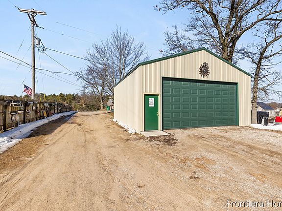 2nd image of 6348 Holton Rd