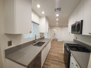 7340 Genesta Ave, Van Nuys, CA 91406