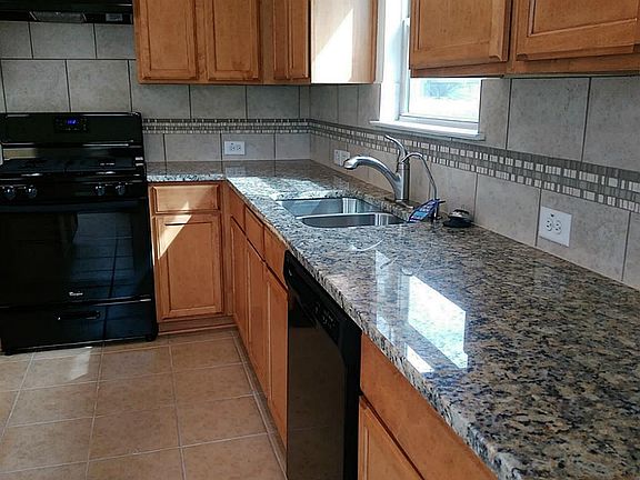 3rd image of 19207 Archer Glen Dr
