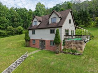 5736 Plum Brook Rd, Great Valley, NY 14741
