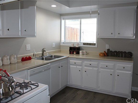 2nd image of 11090 Kibbins Cir
